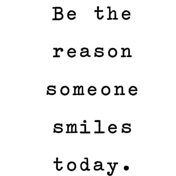 Meet your Posher, Isobel - Picture 1 of 1